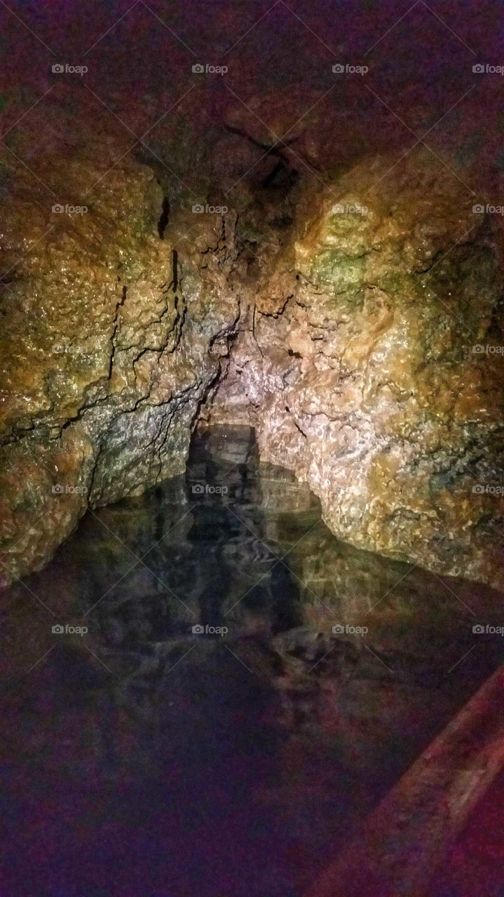 the botttom is 150 feet below my kayak sittng inside Cave Spring on the Current River