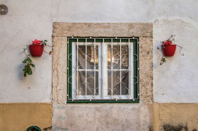 Lisbon window 