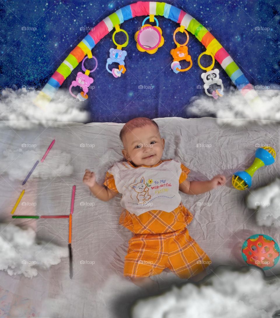 Baby photoshoot
theme:In the middle of Rainbow and clouds