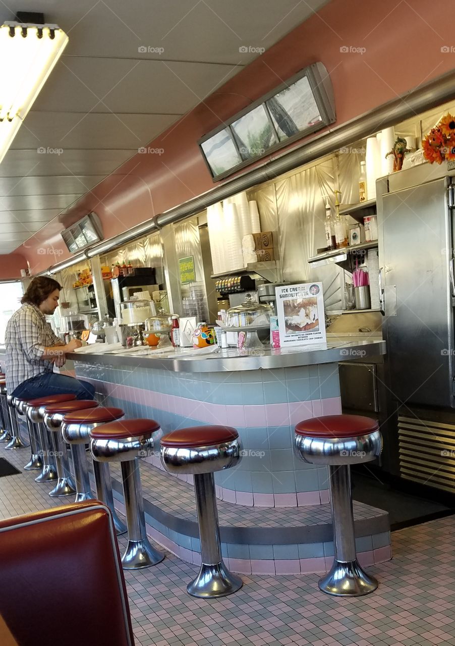 retro diner