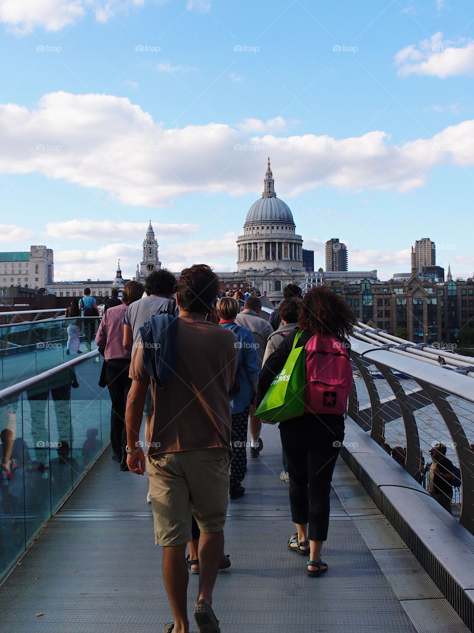 Summer vacation sightseeing in London 