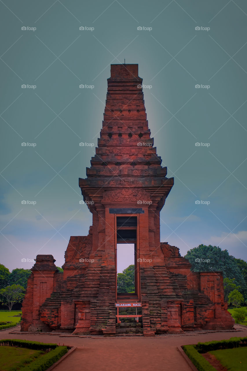 history of temple site in indonesia