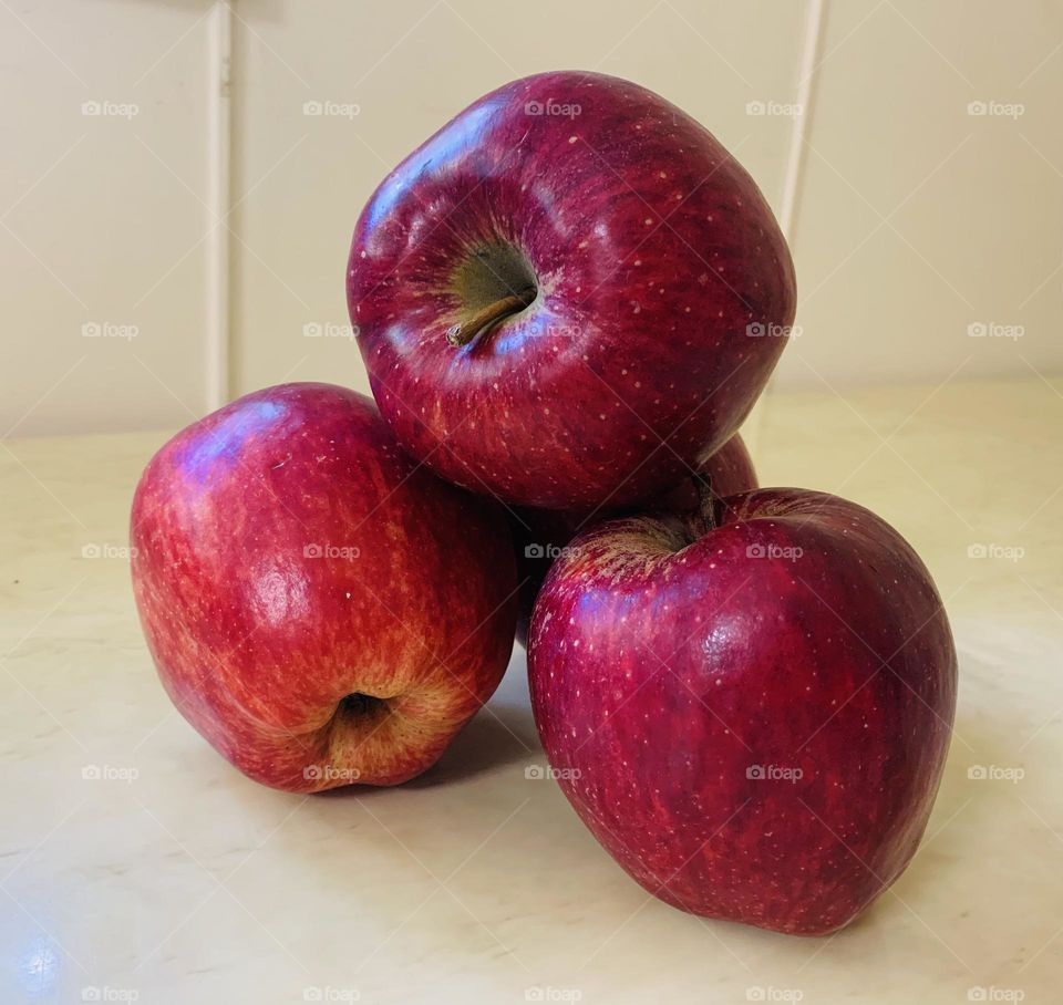 “Apples are more efficient at waking you up in the morning than a cup of coffee.”~S.Gibson 