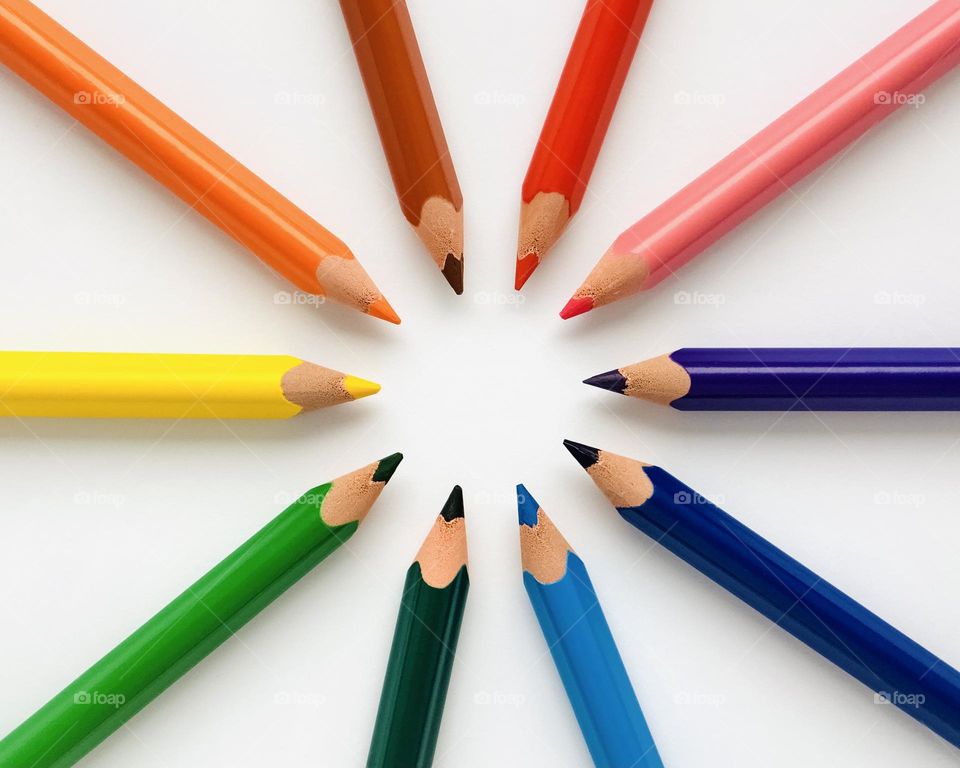 Circle, colored pencils, pattern, colors 