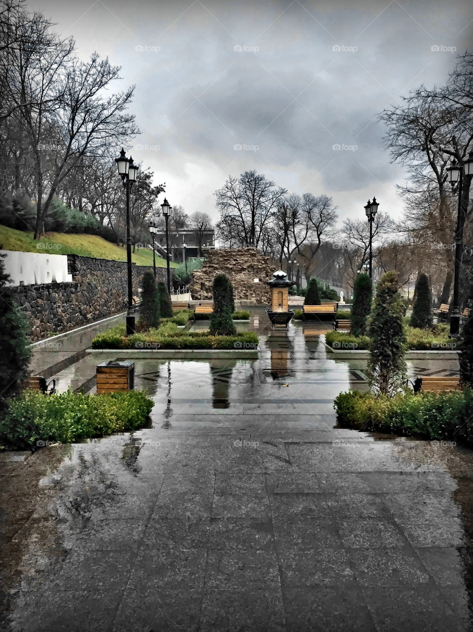 Something similar to winter, but not completely yet...

I’d like some snow...
