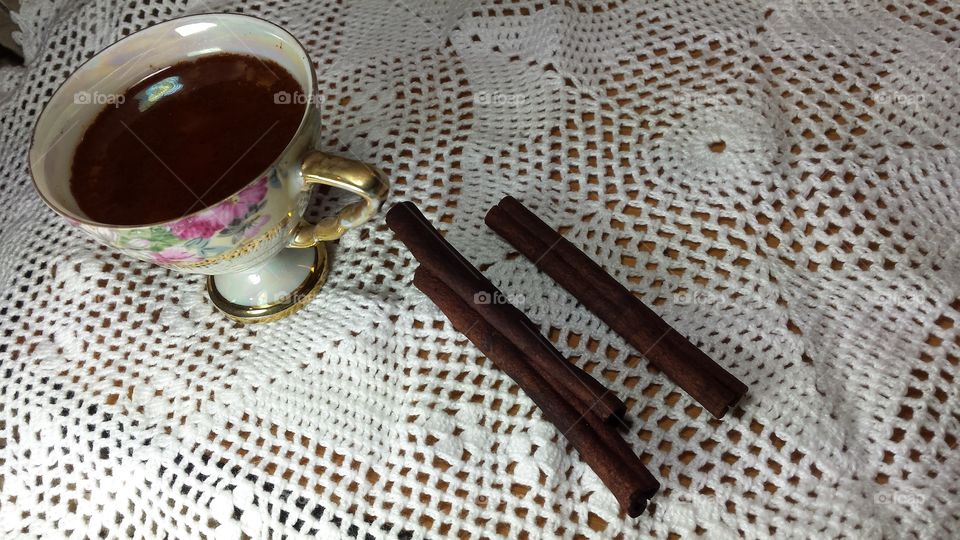 Cinnamon hot tea
