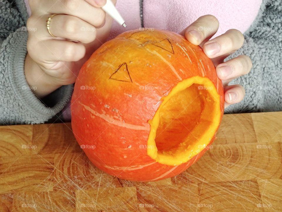 Carving pumpkin