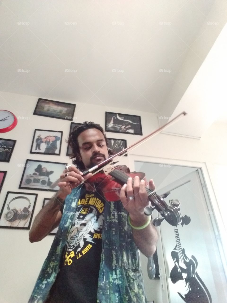 Violin....!!
