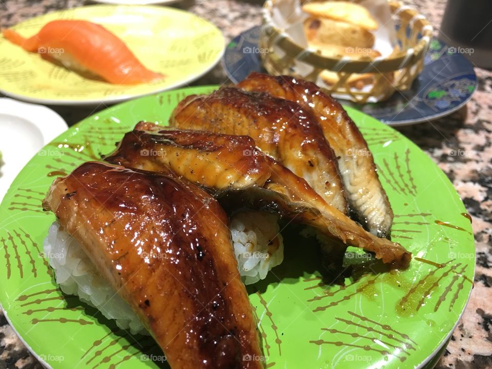 eels sushi