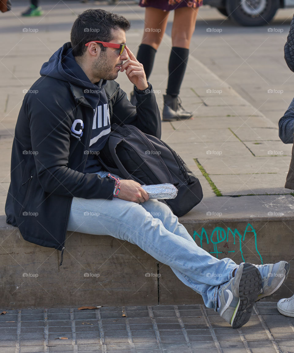 Lunch time in the streets 