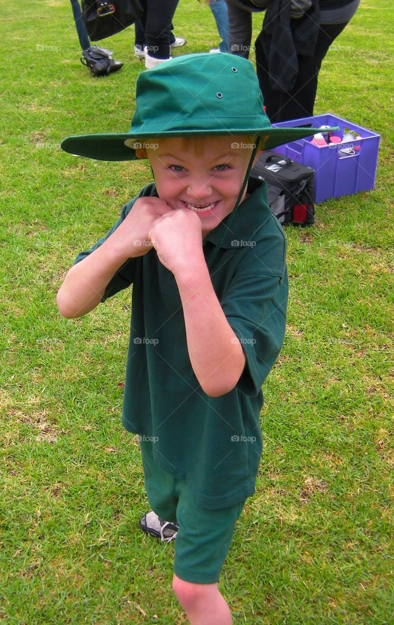 green face grass play by kshapley