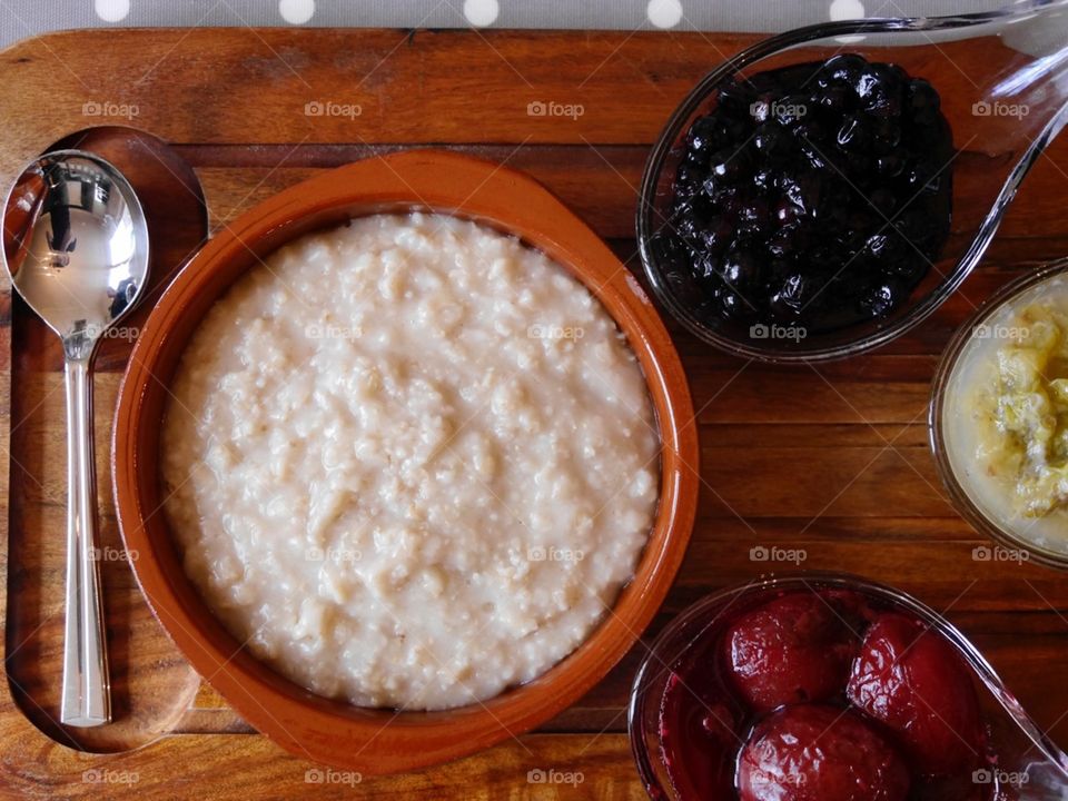 Homemade porridge with sides 
