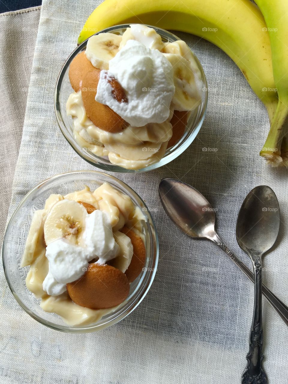 Banana puddings