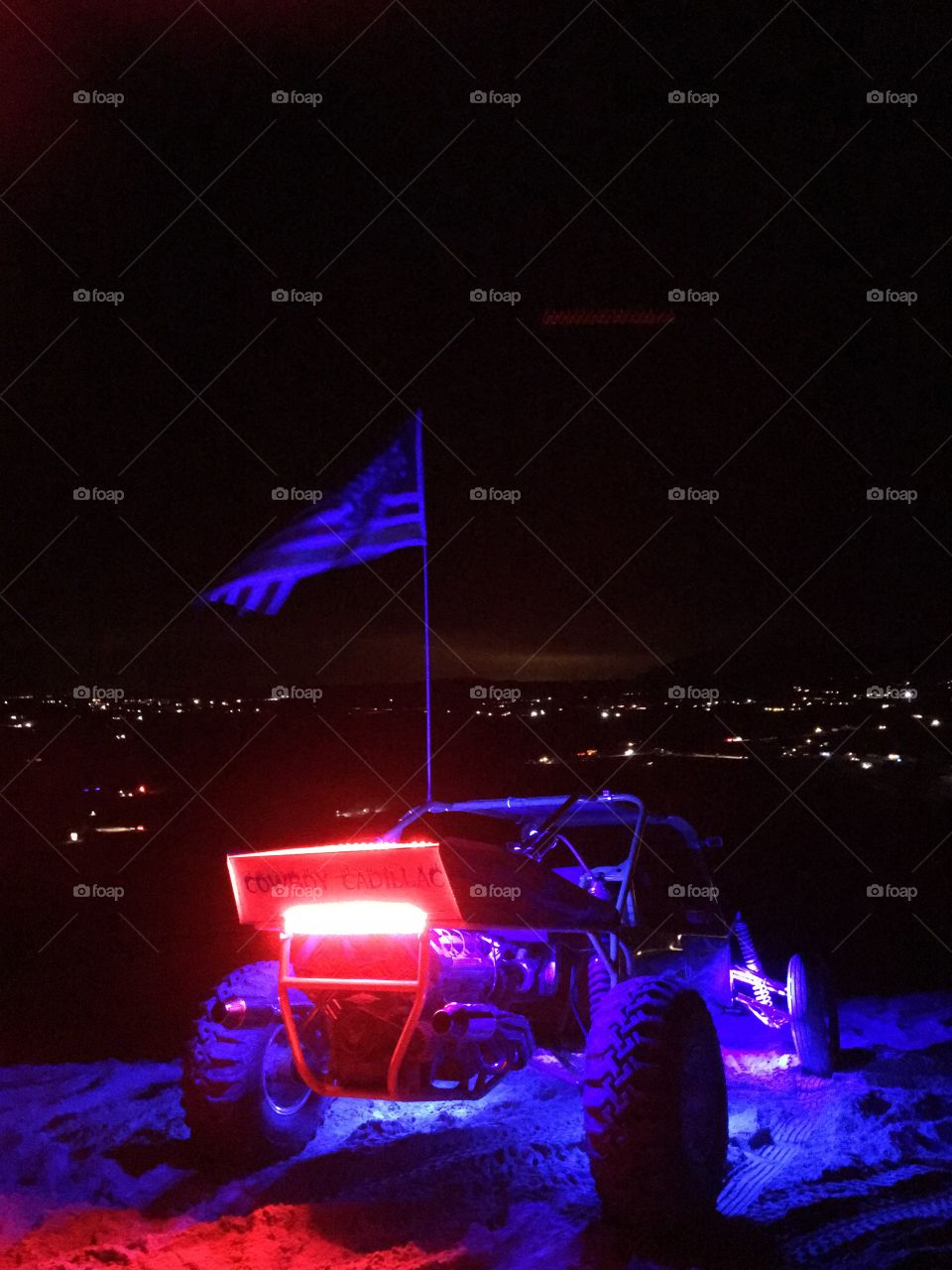 Desert dune buggy with overview at night 
