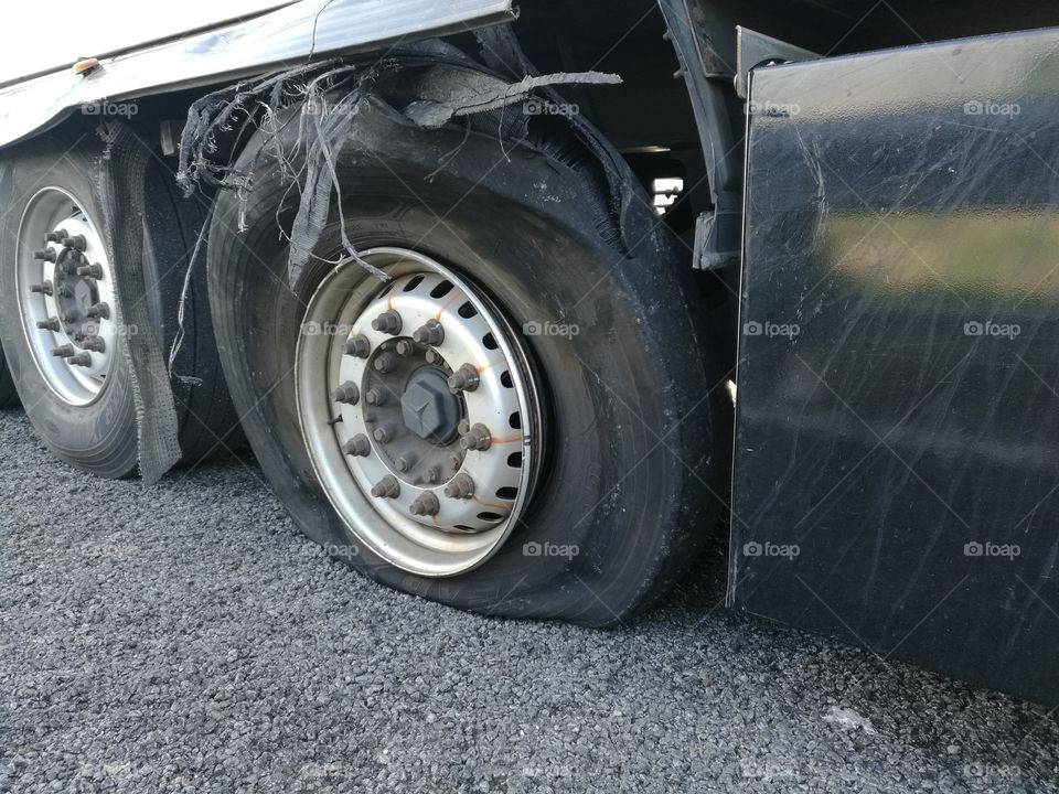 Truck problem trailer