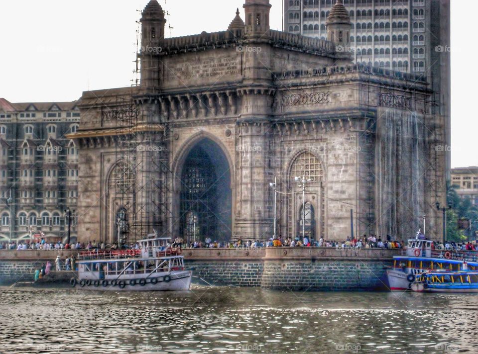 Mumbai . Gateway to India