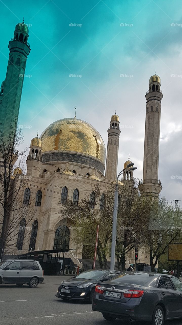 mosque reflecting sky