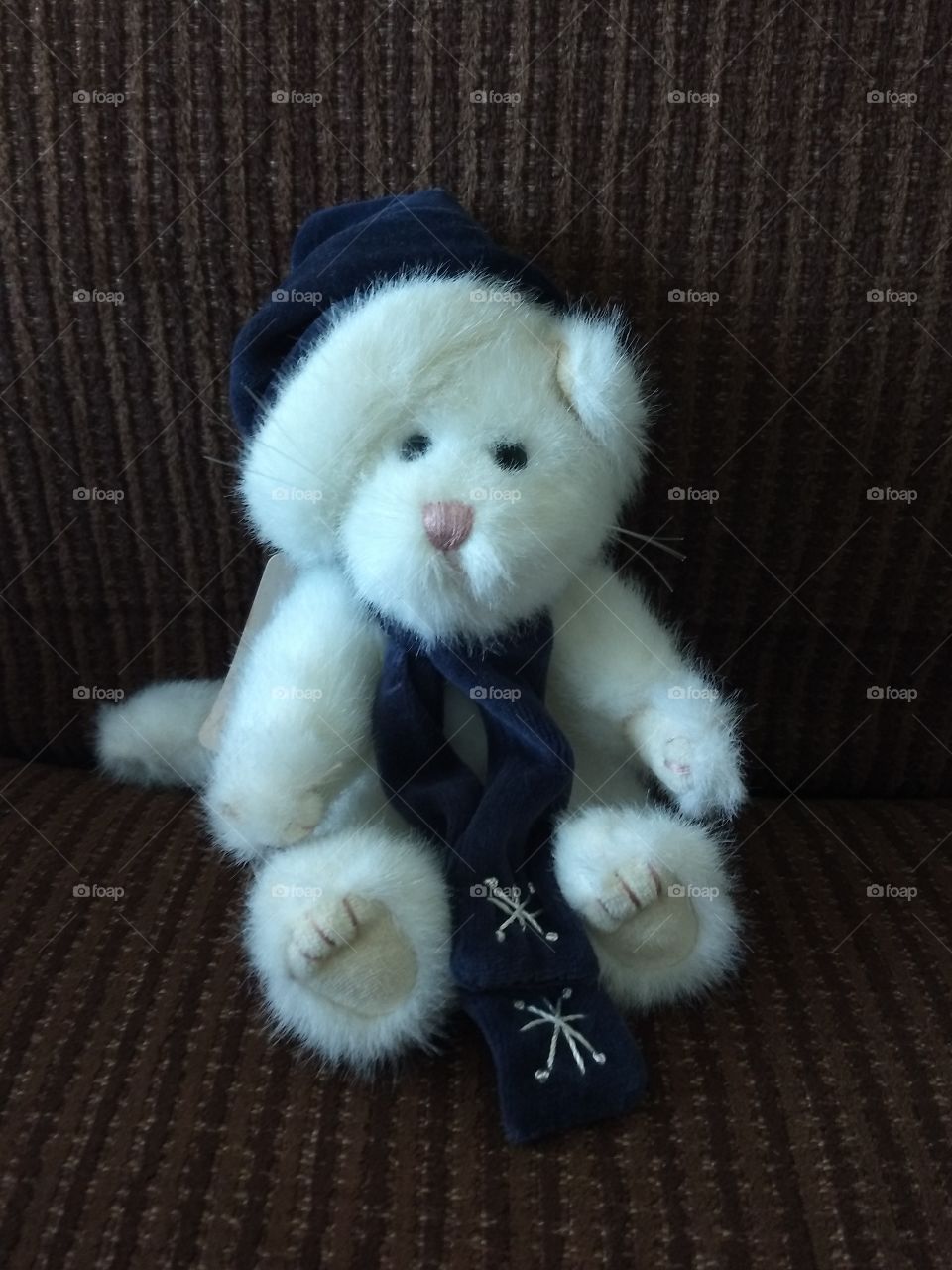 Collectible Boyd's Bear Cat