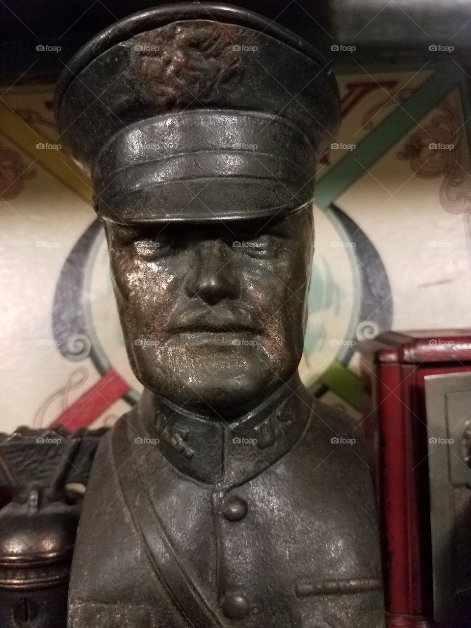 general bust