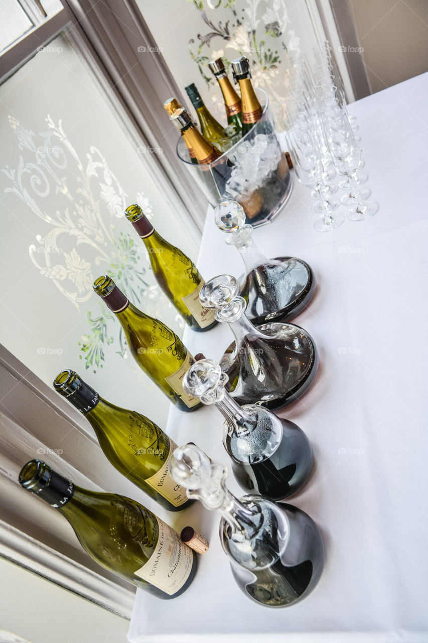 the tasting. wine tasting reception 