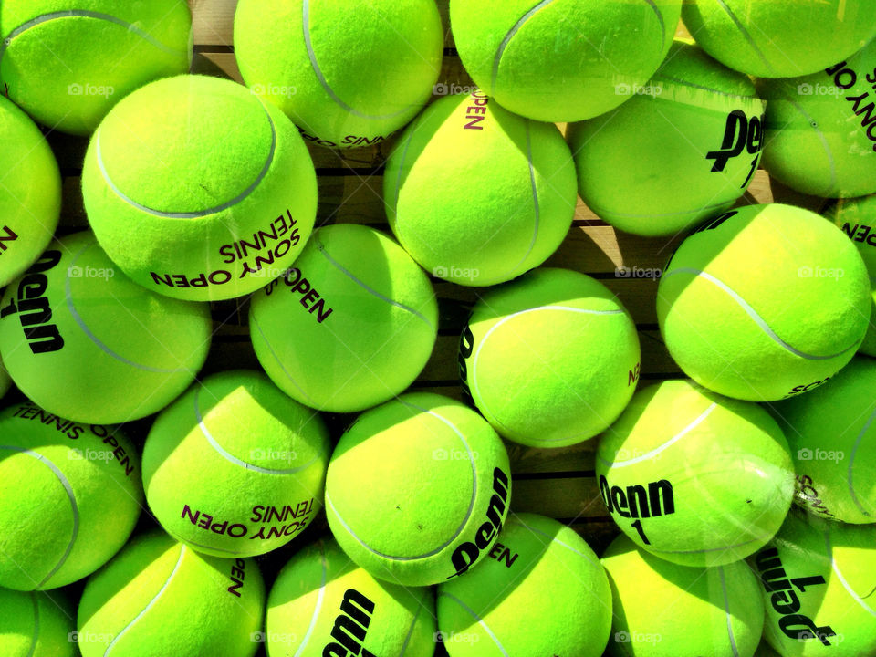 Tennis balls for Sony Open