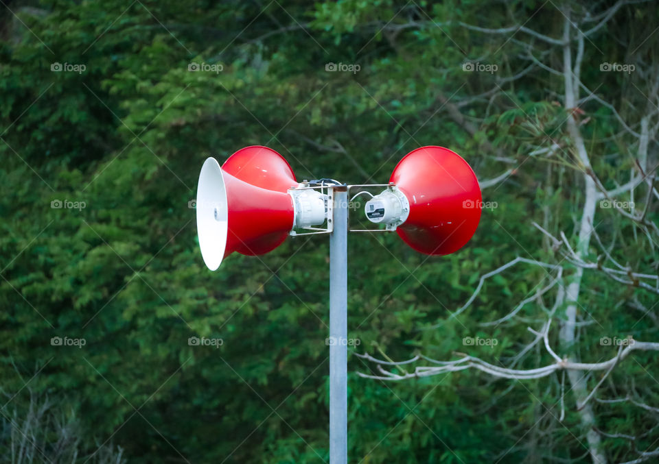 'TOA' or sirene and This tool is used to sound a danger signal in the event of an earthquake or tsunami