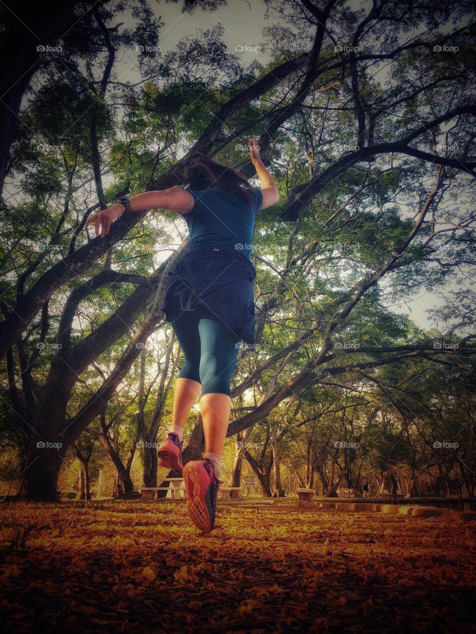 Great minds discuss ideas; Average minds discuss events; Small minds discuss people."