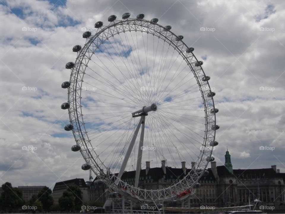 The London Eye on a cloudy day. London, England. 