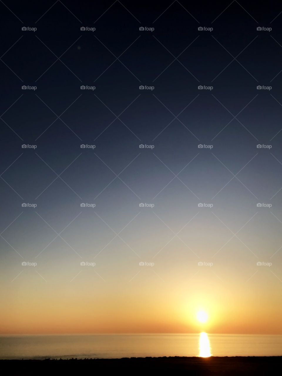 Life’s a beach, so live it up to the fullest. One day or day one, you decide your dreams. 