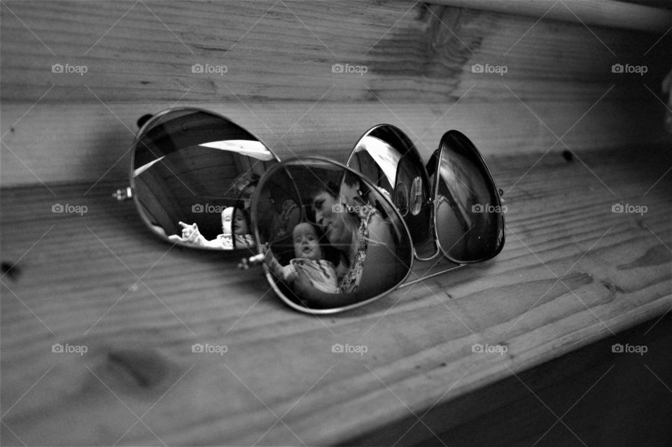 Sunglasses reflection