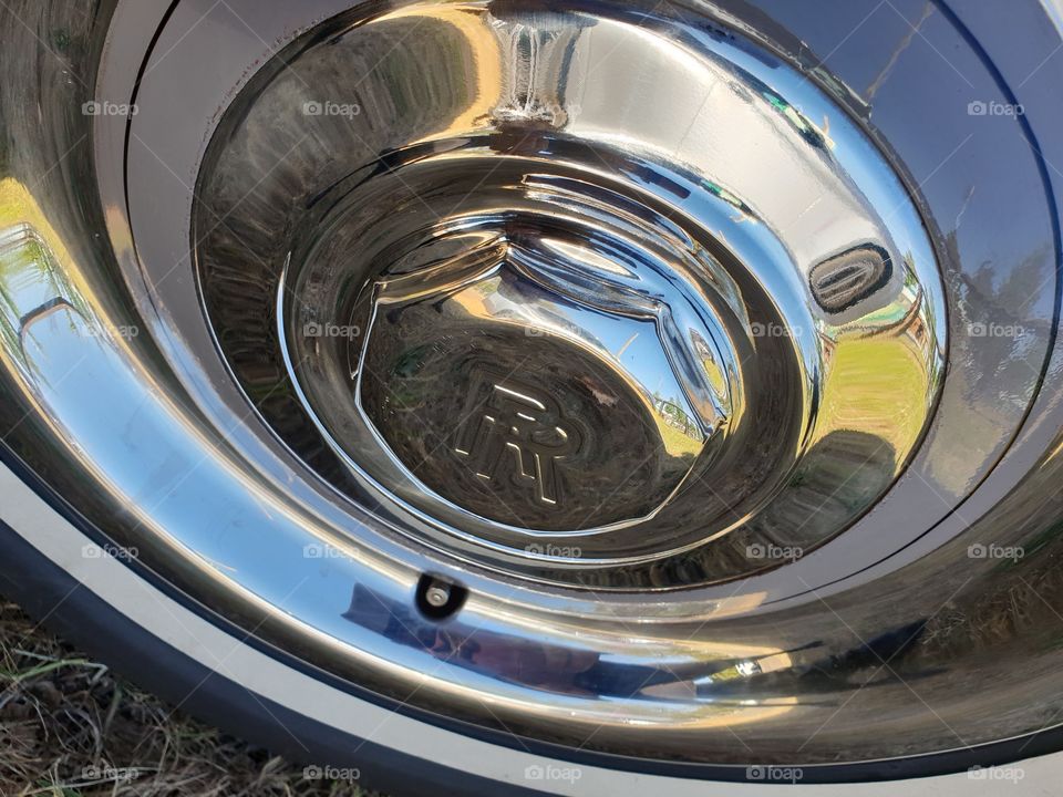 Rolls Royce wedding car wheels