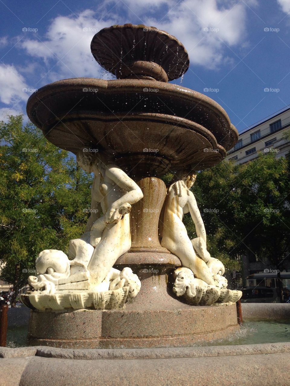 Fonte de água em Milano 