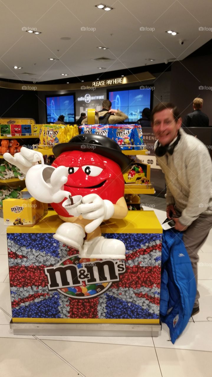Man standing in café