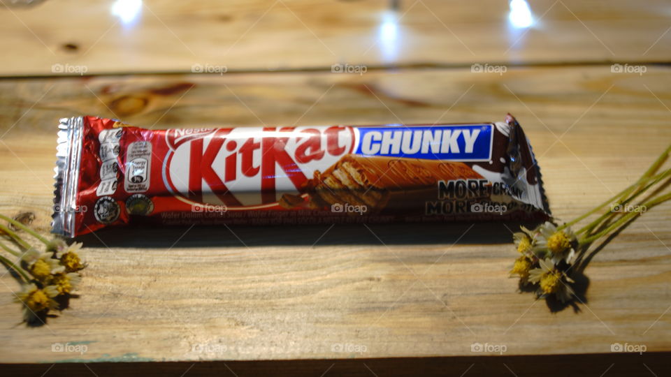 My break my KitKat