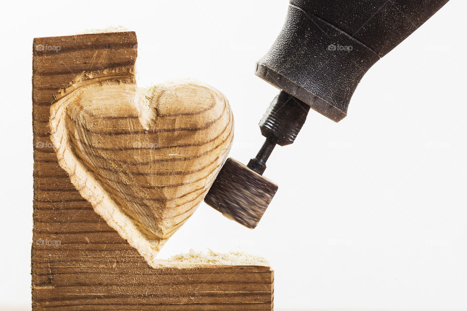 Sanding wood heart 2
