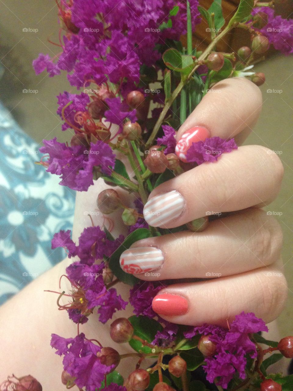 Floral nail art