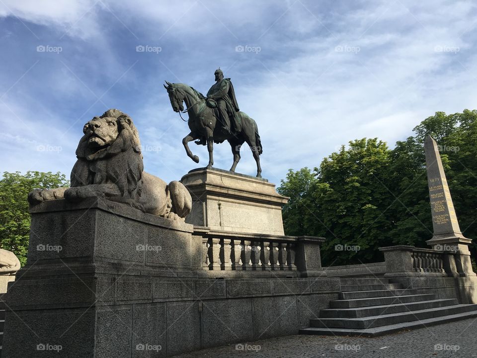 Stuttgart monument and stone lion