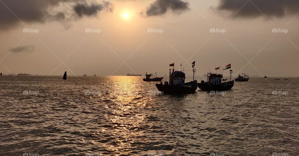 Discovering The Best Sunrise And Sunset Spots In Mumbai
Experiencing sunrise and sunset in Mumbai means that high-rise buildings, scenic beaches, and every other element manage to get competitive. Surely an archipelago would have numerous wonderful