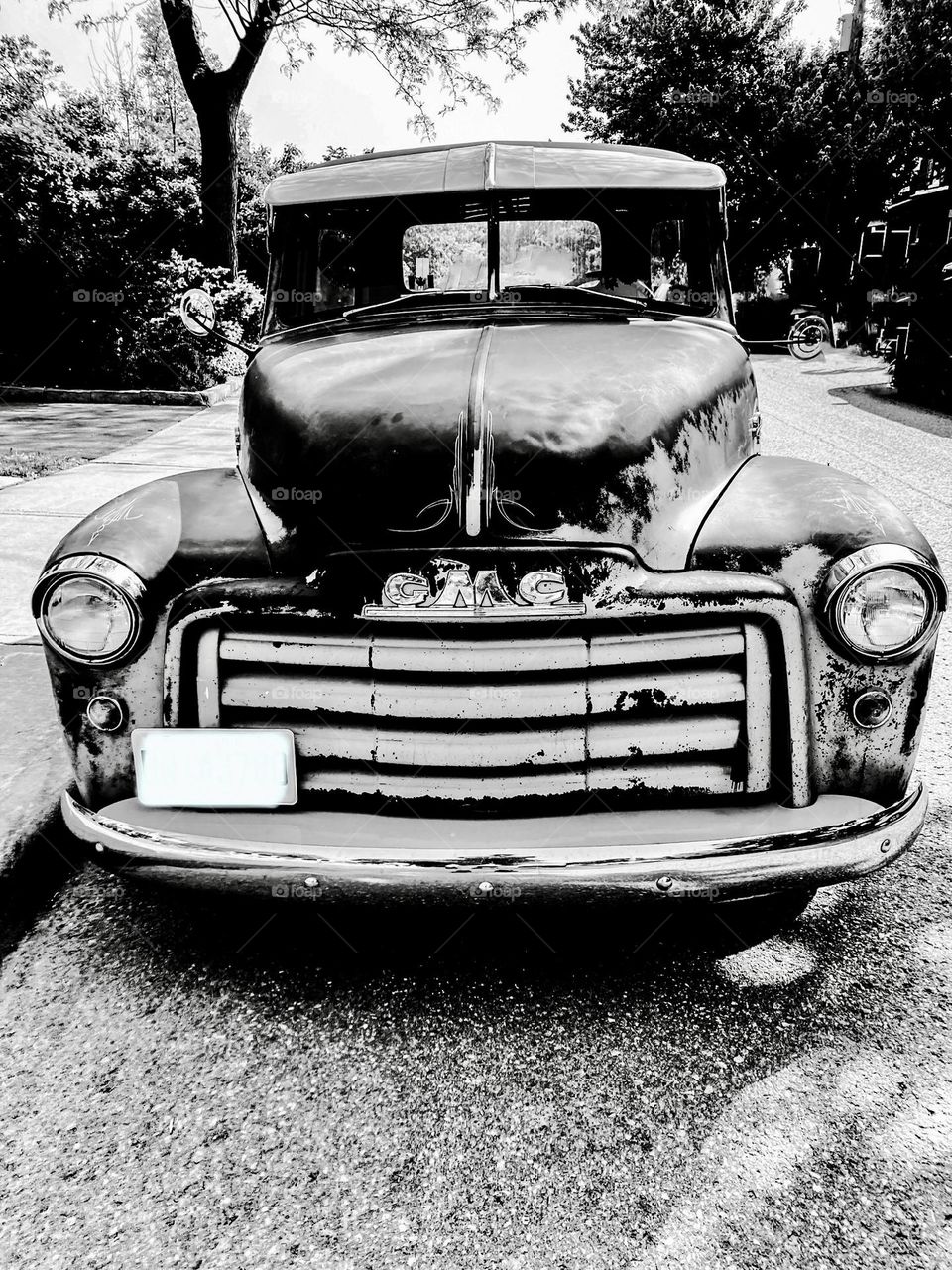 A 1950s GMC pickup truck.