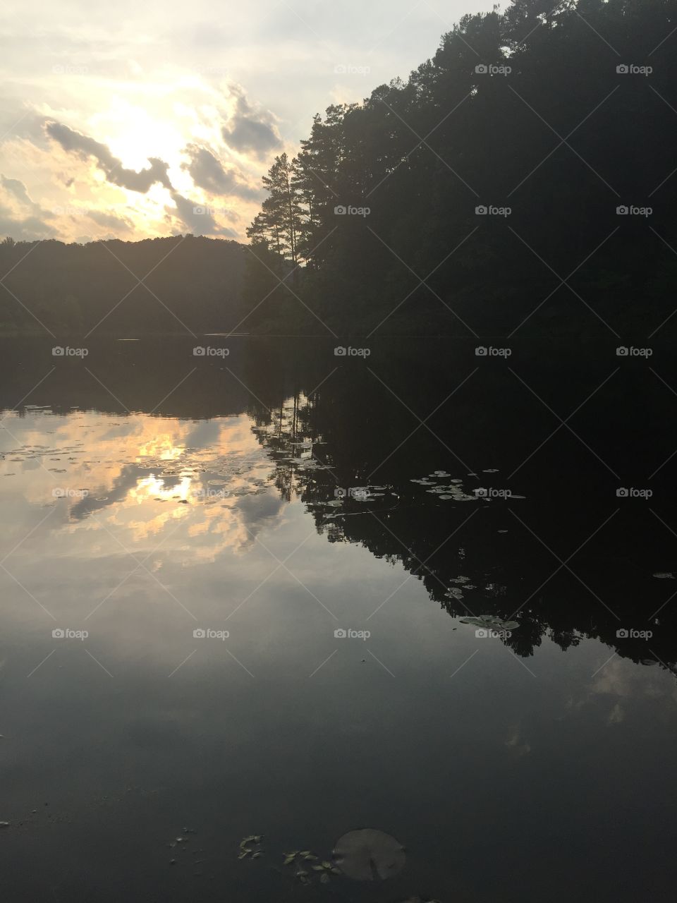 Lake hope reflection 