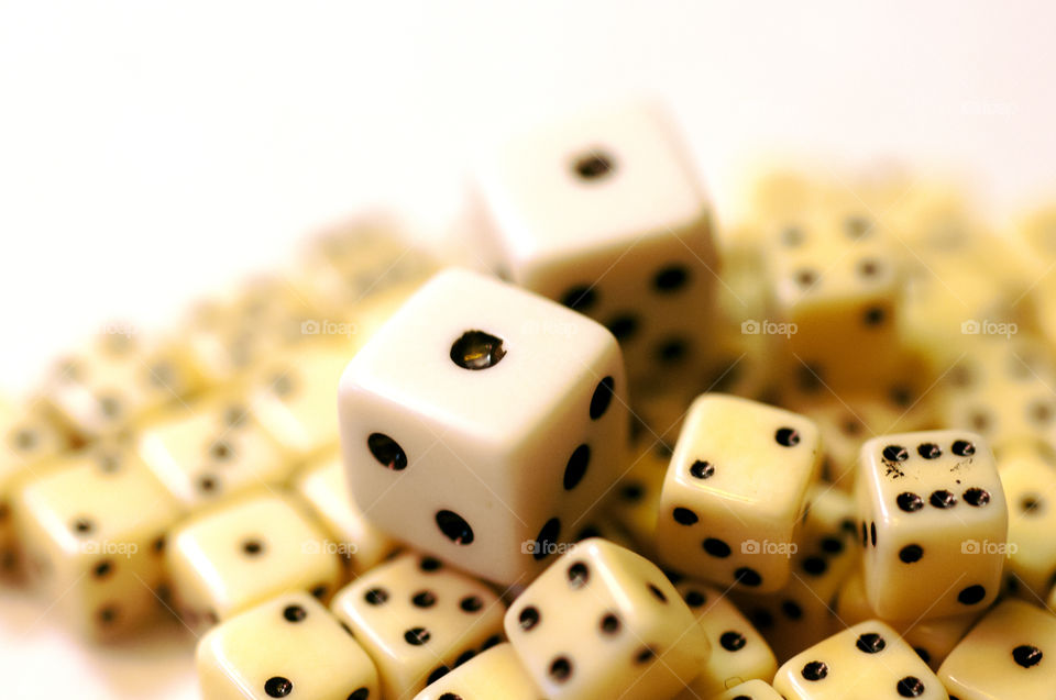 Macro Dice