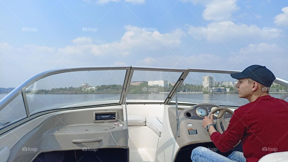 Pond, city landscape, view from the water, boat, boat trip, city, water in the city, city pond, speed