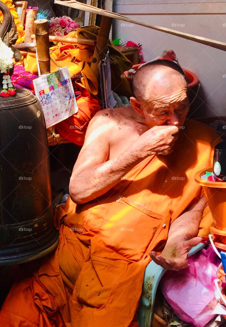 Caught another oddity in one of the temples in Thailand. I don’t know what this monk is doing. I’m not judging, just wondering... 