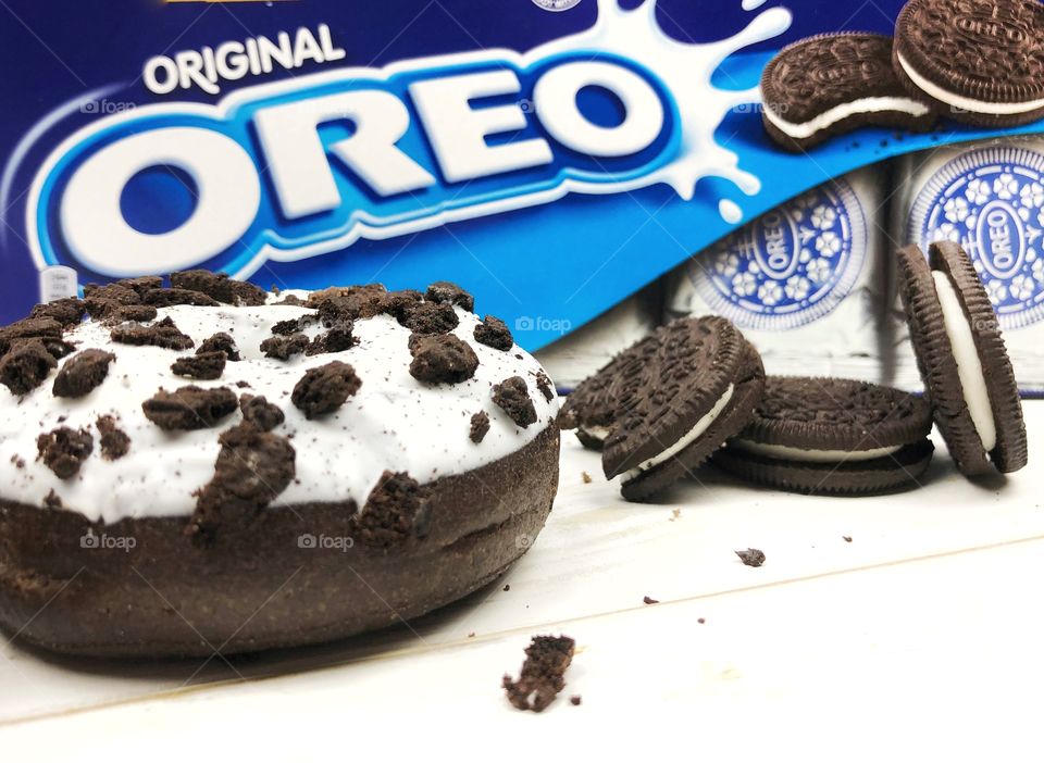 Oreo doughnuts 