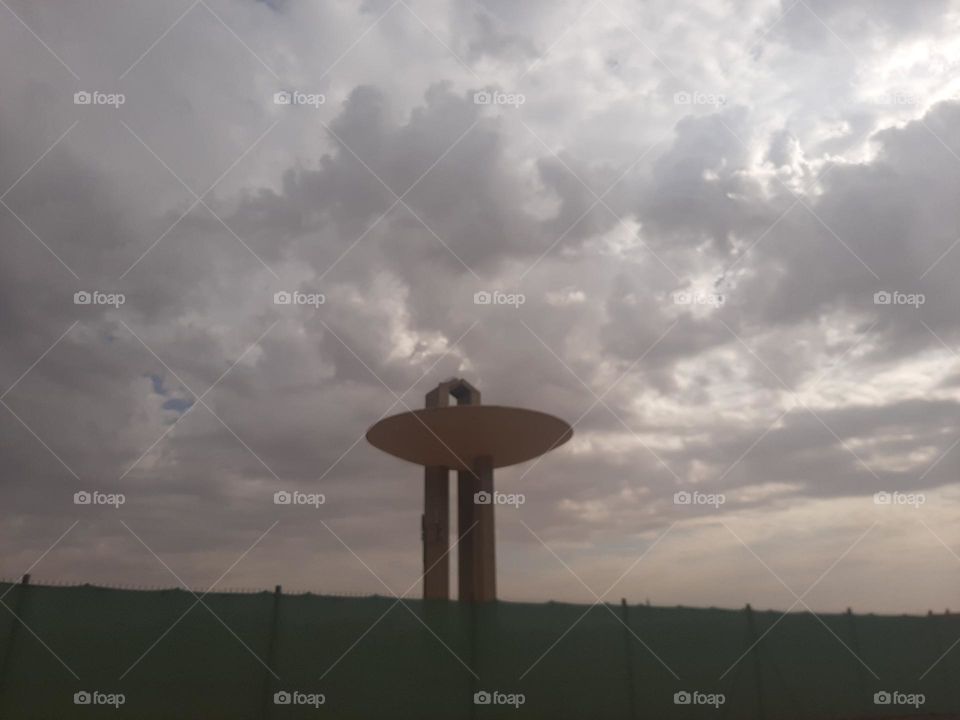 Please help me, I am very poor, I need your support and God is in need