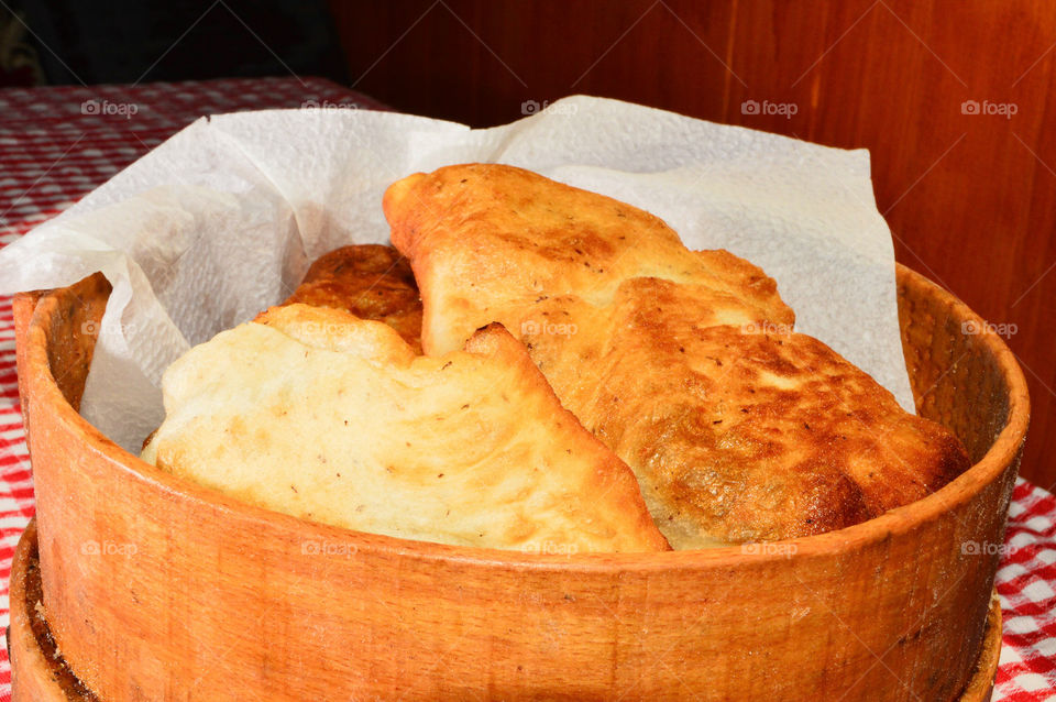 Domestic rural bread