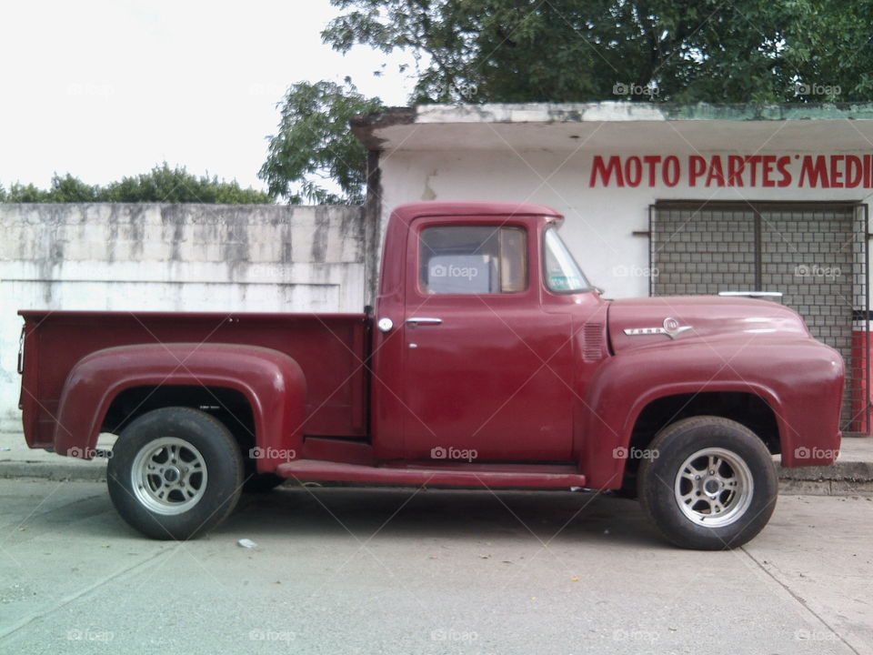 Truck