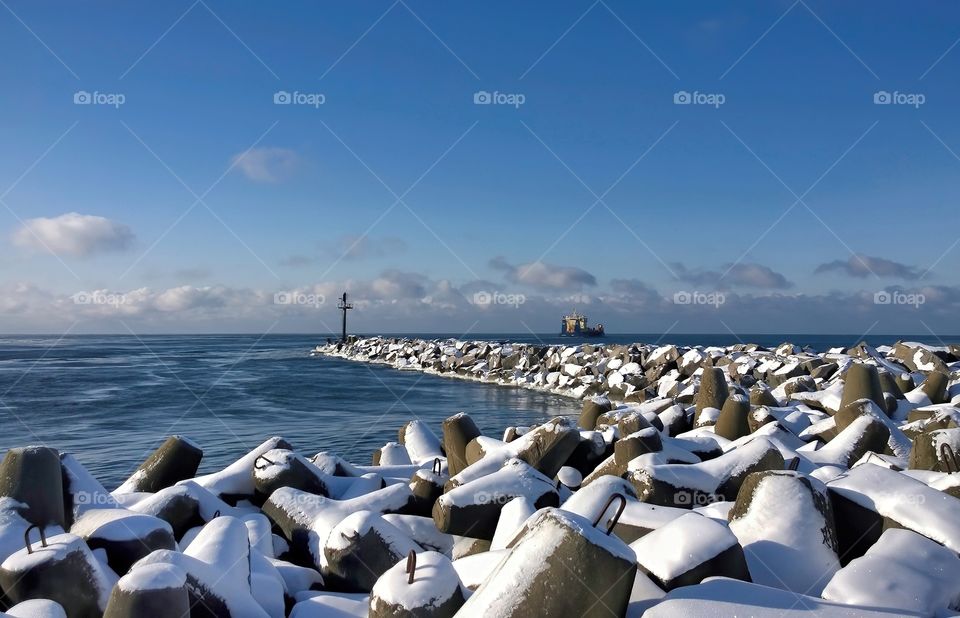 winter pier