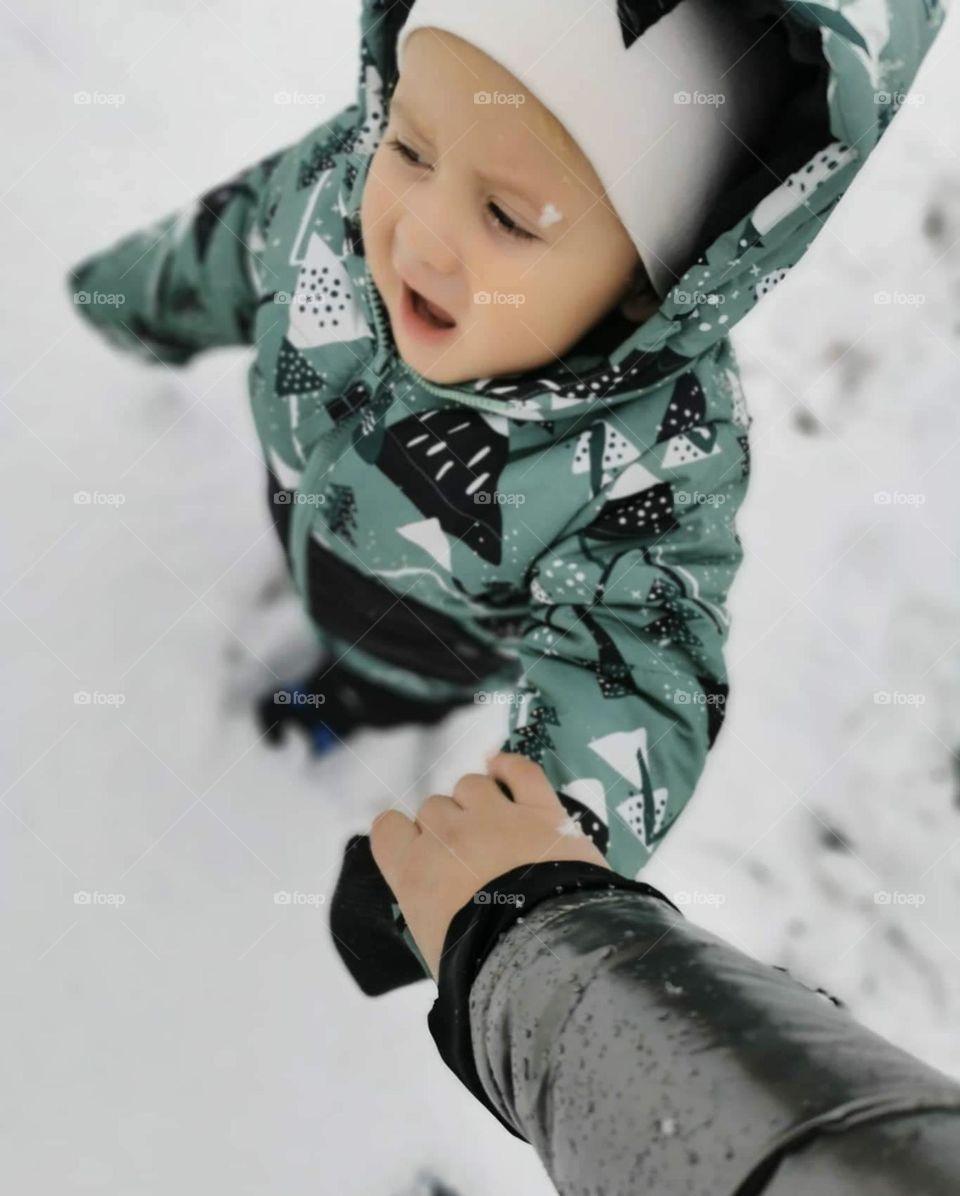 first steps in the snow