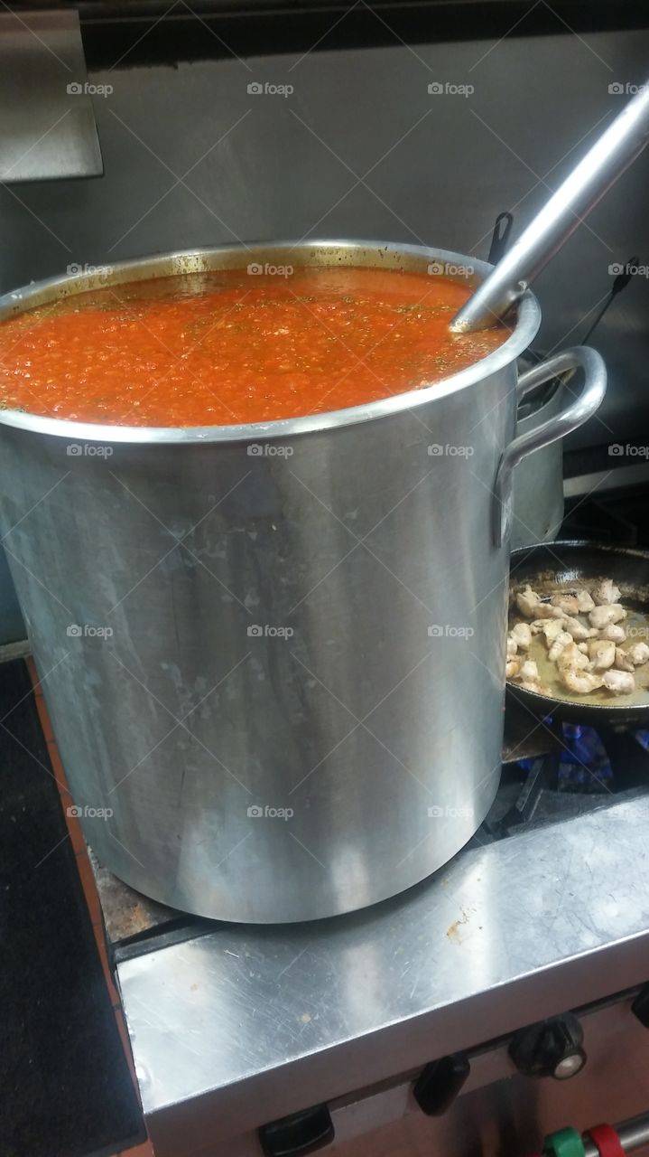 cooking marinara sauce